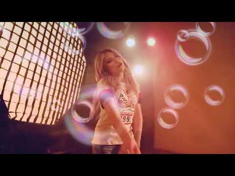 Valeria Gau - Algo más