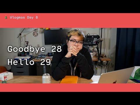 Reflecting on this past year and setting new goals | Vlogmas Day 8 thumbnail