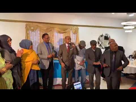 Bashiir Cali Xuseen  Heestii Soomalaay Garaad Laay Dantaada Garo