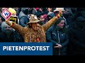 Kick Out Zwarte Piet demonstreert bij intocht Den Haag - OMROEP WEST