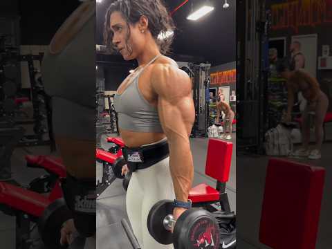 Sexy female bodybuilder's huge biceps workout - Kristina Nicole 🔥❤️🔥