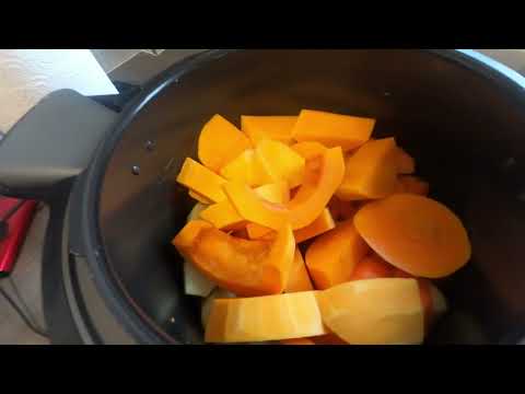 "Creamy Butternut Squash, Carrot, and Potato Soup - A Healthy and Comforting Recipe for Any Season!"