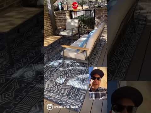 Azenco Louvered pergola