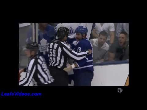 PHI 0 @ TOR 0 - Mike Brown vs Dan Carcillo - 100924