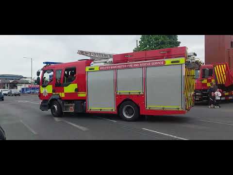 Whitefield Pump Turnout from Farnworth.