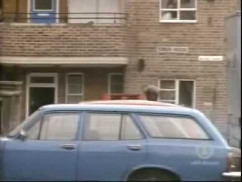 Thumbnail for Mama's Boys - If the Kids are United (Promo Video) by Tommy McManus