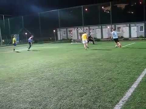 StrefaFutbolu.pl: SQUAD - Nieobliczalni