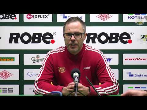 Trenéři Karel Nekvasil a Roman Stantien po F1 Vsetín - Jihlava 2:4