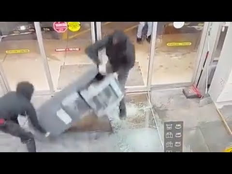 BREAKING: Thieves Force ATM to Dump $175,000 in Massive Bank Fraud Operation, Police Reveal!
