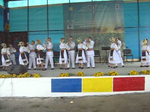 43 - Festivalul folcloric Vasile Contiu - Ansamblul Prichindelul -  MVI 4343