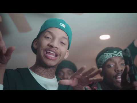 Stunna 4 Vegas (Ft Trap Swagg)  - Chicken