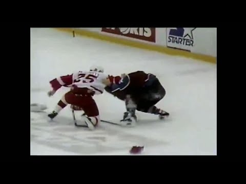 Avalanche - Red Wings rough stuff 3/26/97