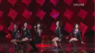 [21228 2012 가요대축제] - Suzy (miss A) vs Goo Hara (KARA) - Dance Battle