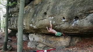 Video thumbnail of Žížala 1, 7B+. Hřensko