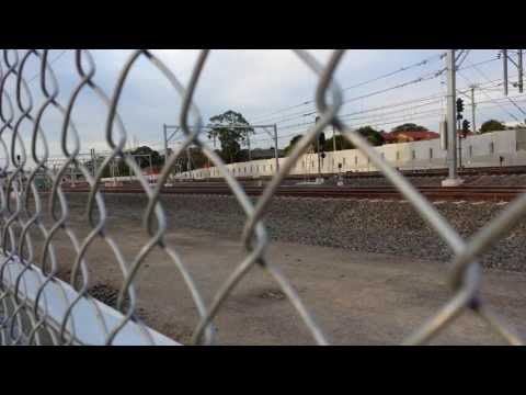 PACIFIC NATIONAL NR83/71 AT GLENFIELD JUNCTION ON 3BM4