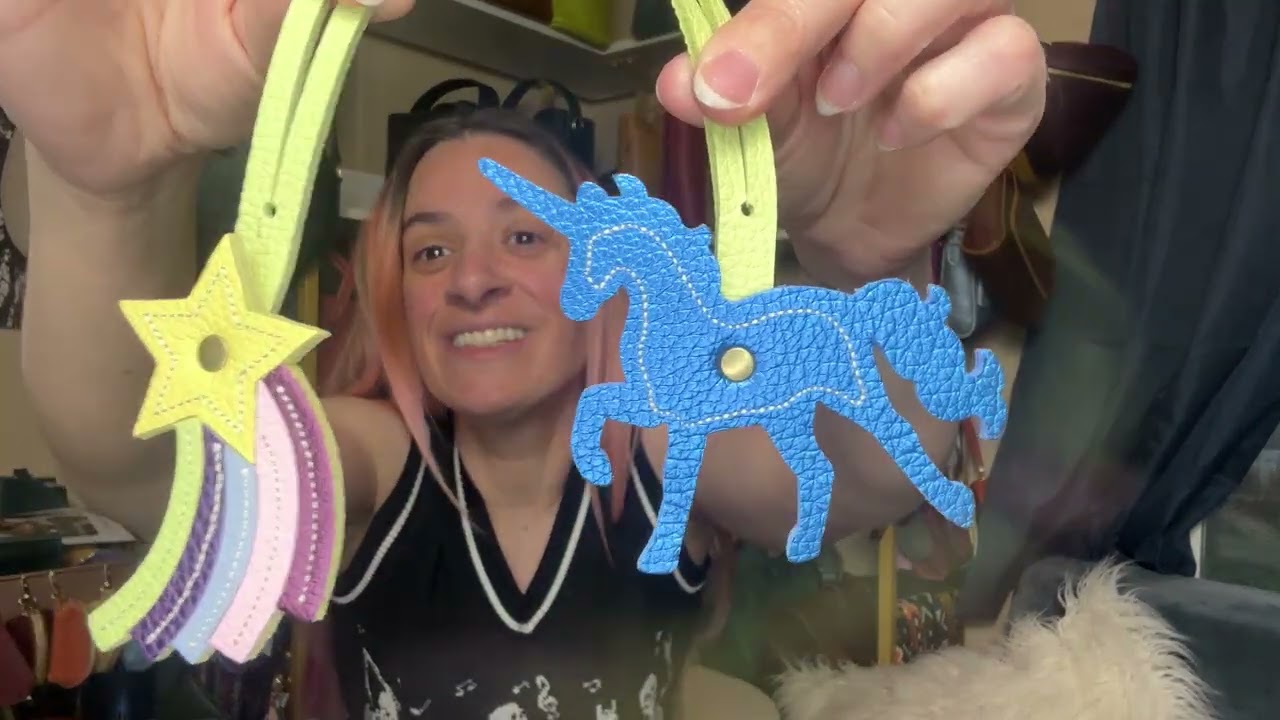 Unboxing the OS Aspen, Unicorn flair and Aurora Lovebug wallet from Portland Leather Goods!
