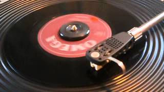 Bill Haley And His  Comets  Two hound dogs  4/07/1955