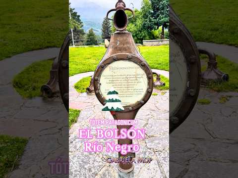 TÓTEM PATAGONICUM🧡El Bolsón ✨Río Negro 🇦🇷20 de diciembre 2025 4K🧑🏻‍🎄🎄Plaza Pagano