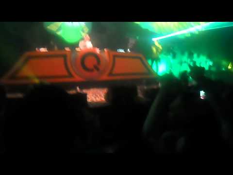 Coone @ TSOQD Chile playing Earthquake rmx by LNY TNZ & Yellow Claw