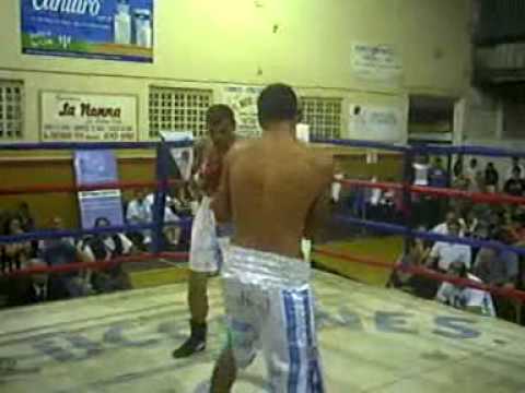 VERON vs ACUÑA, KO en BECCAR 19-12-09