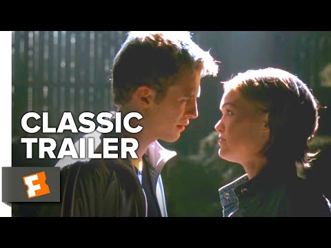 The Prince And Me (2004) Official Trailer