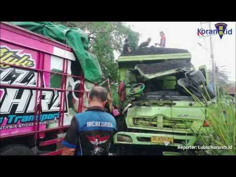 Dua Truk Tabrakan, Satu Orang Meninggal Dunia