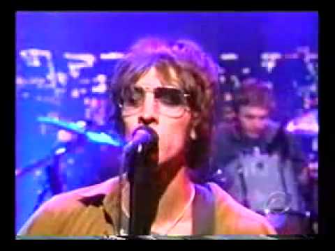 The Verve - The Drugs Don't Work (Live on Letterman 1998, USA)