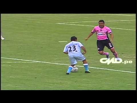 Alfredo Ramua y su especialidad al anotar fuera del área