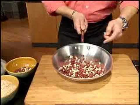 Simply Ming Tips- Flipping Food in a Pan