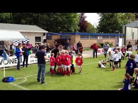 Bergambacht F2 wint op 25 mei 2013 de 1e prijs in Arkel