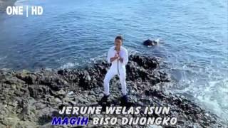 Download lagu NANDA FERARO , NGUKIR JANJI , LAGU ROMANTIS mp3