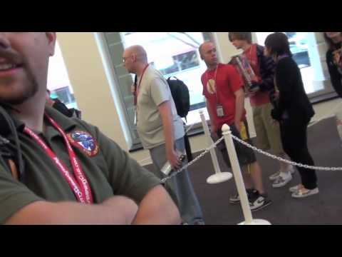 Botcon 2009 -  03 -  Vangelus is a Starstruck Gawking Dork  - May 30