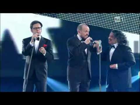 Sanremo - Max Pezzali con Lillo&Greg "Il mio secondo tempo" - Quarta serata - 18/02/2011