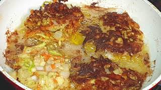 לפסח לביבות קישואים וגבינות בטיגון ואפיה For Passover zucchini fritters recipe in the comments (ליהי קרויץ - מטבח בקלי קלות) - התמונה מוצגת ישירות מתוך אתר האינטרנט יוטיוב. זכויות היוצרים בתמונה שייכות ליוצרה. קישור קרדיט למקור התוכן נמצא בתוך דף הסרטון