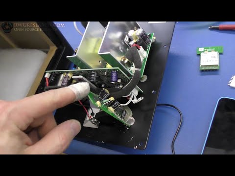 Junk Wireless Speaker TO Saved Wired Speaker. "Its OK To Try! Its Already Junk Anyway!" Lets Hack IT