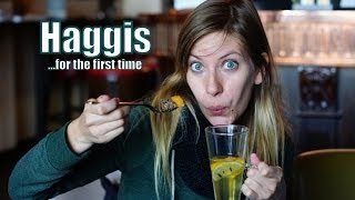 Eating Haggis, Neeps and Tatties for the first time in Edinburgh, Scotland