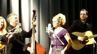 Rhonda Vincent and Angie Gail Lonesome Wind Blues