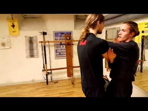 Young students working on the Biu Tze Chi Sau