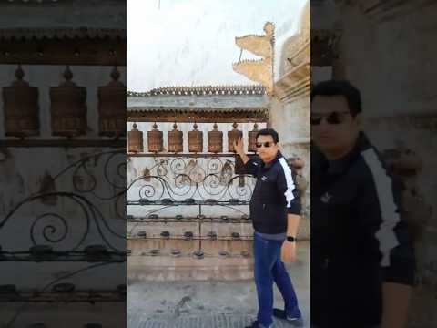 YouTube Thumbnail