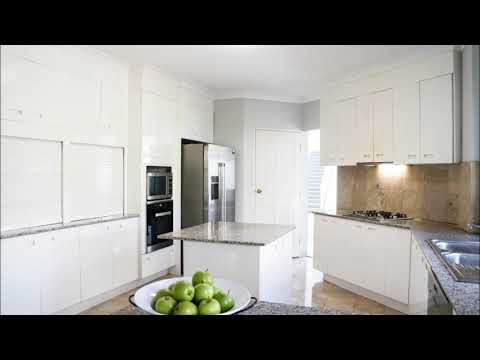 Address Withheld, Mount Ommaney, QLD 4074, 9 Kuwarto, 5 Banyo, House