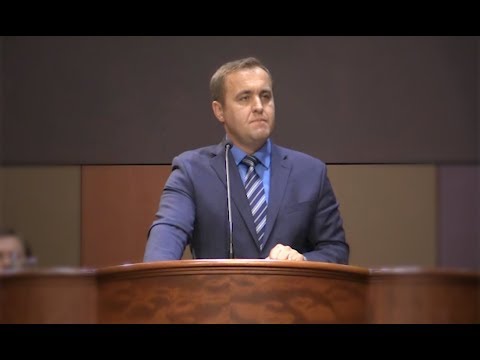 David Magdut - Sfintii si societatea in vremurile din urma