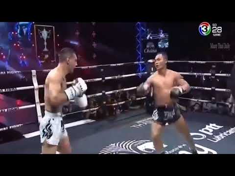 Saenchai VS  S 1 World Champion Andrea Serra