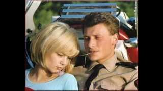 Itsy Bitsy Petit Bikini par Johnny Hallyday