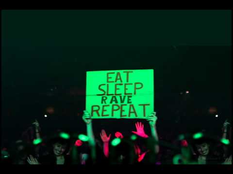 Eat, Sleep, Rave, Repeat Extended Kicks (Calvin Harris Remix) Fatboy Slim, Riva Starr & Beardyman