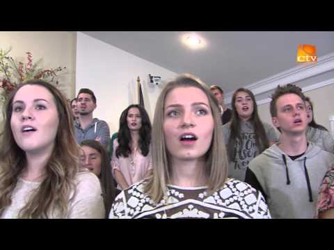 Festivalul DESCULTI 2015, Programul de Vineri, prima parte