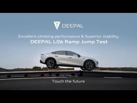 DEEPAL L06 Ramp Jump Challenge