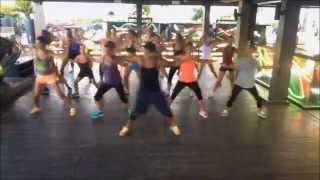 Zumba Fitness , Dj Laz-Block Party - Coreografia Jorge Herrera (Pegate)