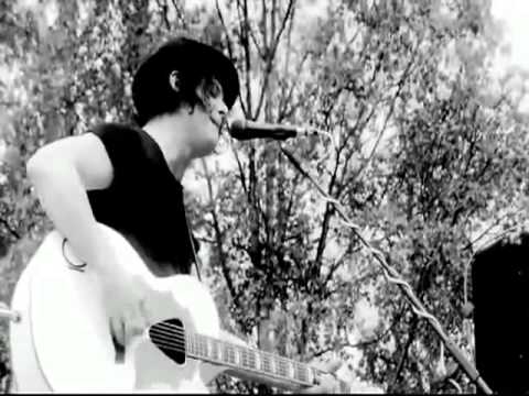The White Stripes perform Black Jack Davey - live & acoustic