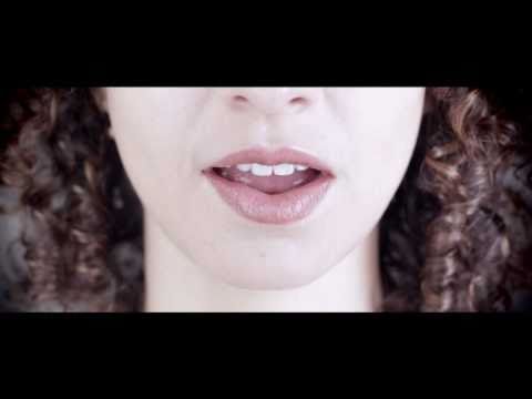 'We Walk Alone' Music Video - Mariana Magnavita