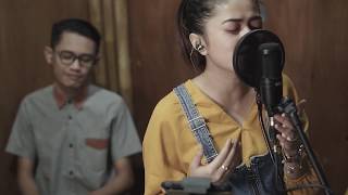 Bukan untukku - Della Firdatia ( Live Cover )